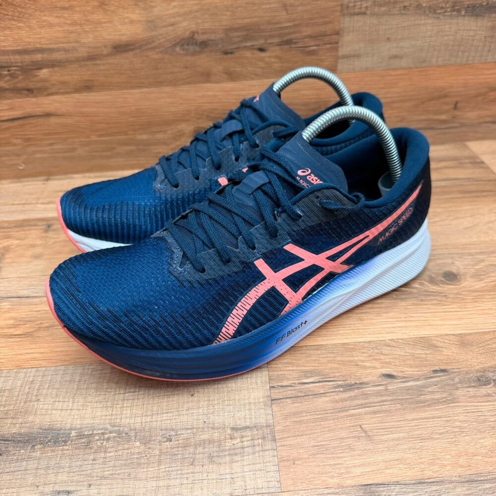 Asics Magic Woman’s Size 11 Speed 2.0 Light & comfortable